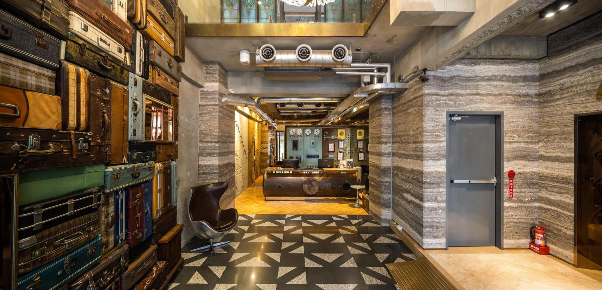 Bluesky Hotel Taichung Extérieur photo