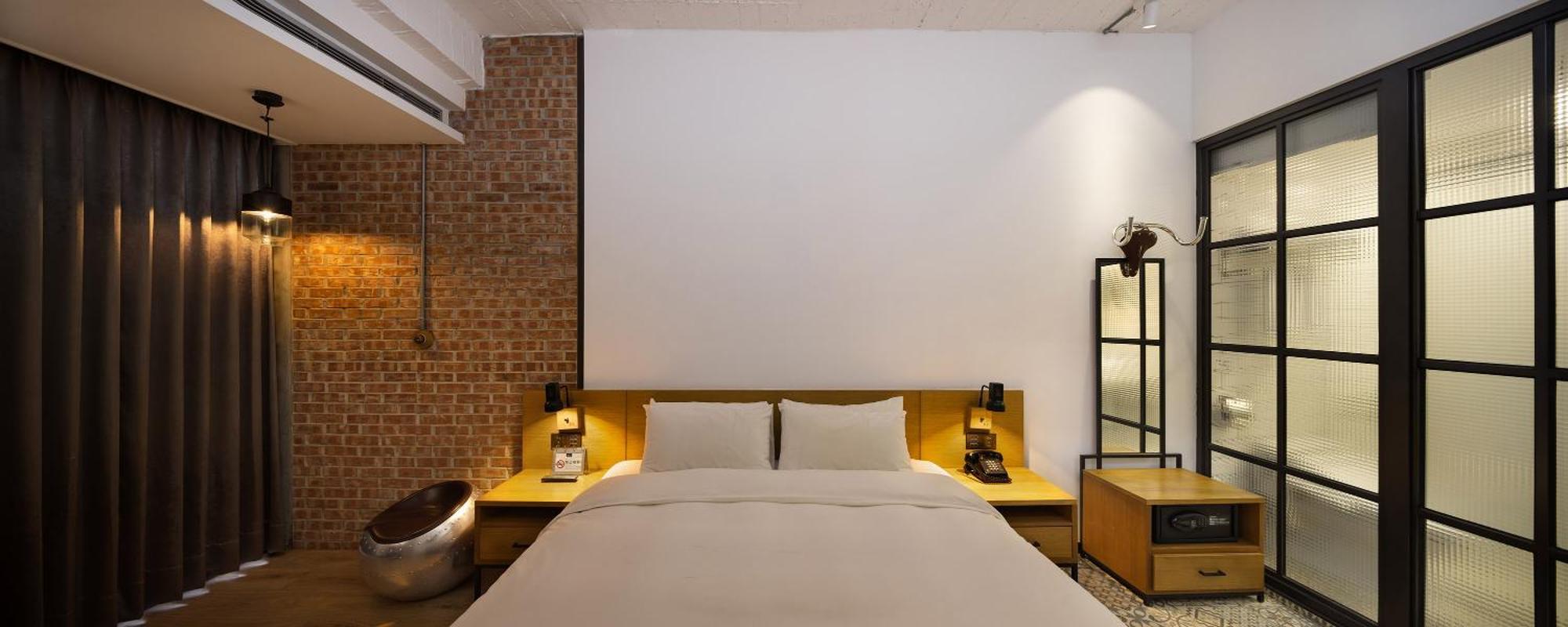 Bluesky Hotel Taichung Extérieur photo