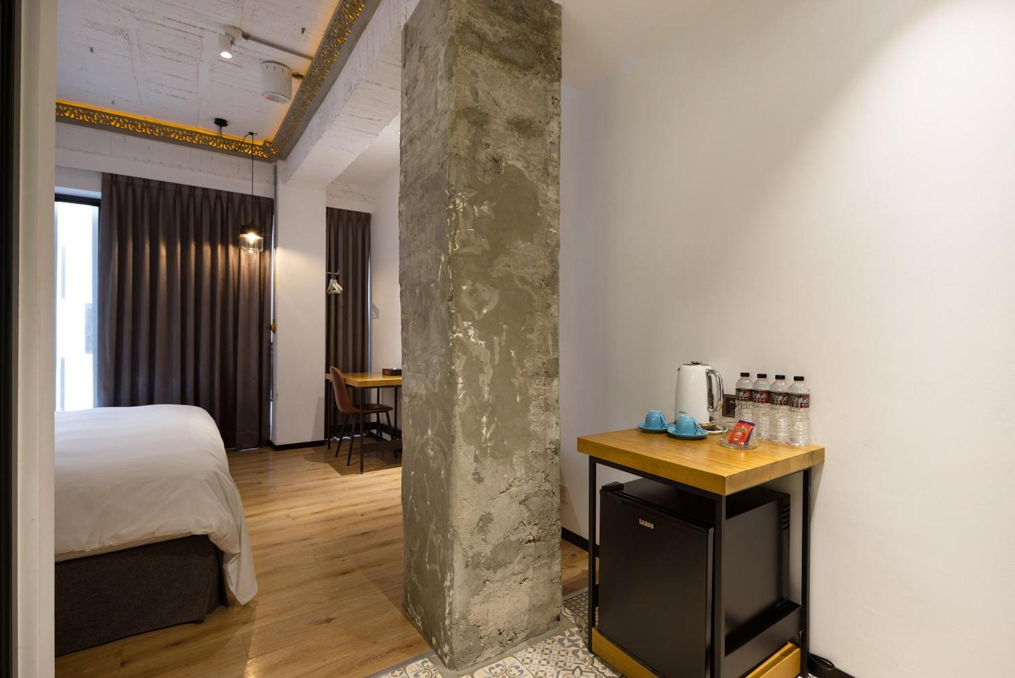 Bluesky Hotel Taichung Chambre photo